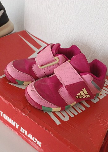 Kız Çocuk Pembe Adidas Spor Ayakkabı