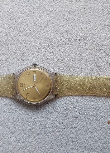 Swatch kadın kol saati