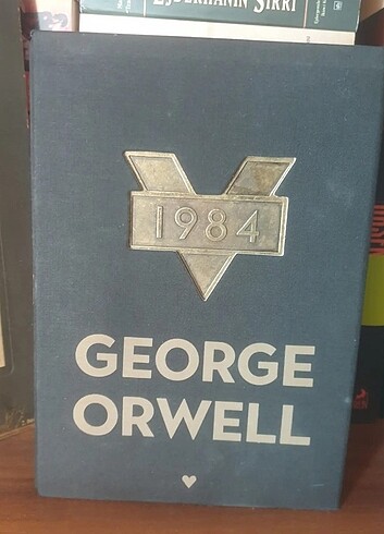 George orwell 1984 kutulu