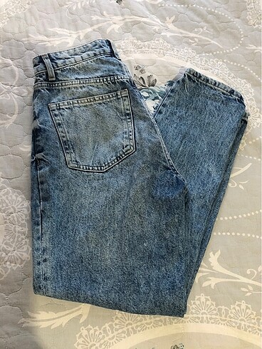 Bershka mom jean