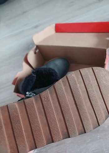 kız çocuk bot - Görsel 3