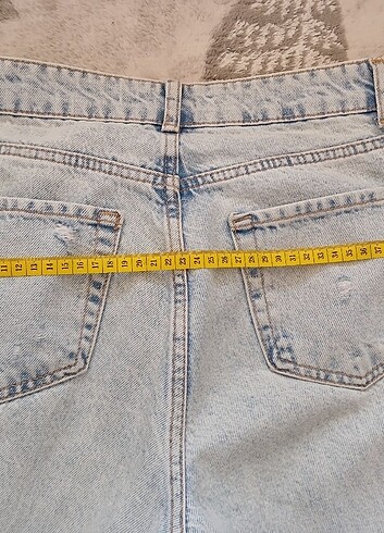 Yırtık kot pantolon - Görsel 7
