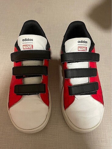 Adidas çocuk ayakkabısı