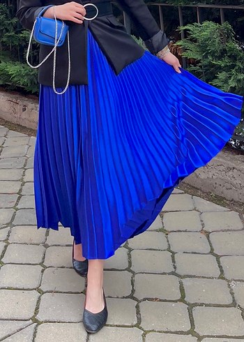 Parlak Mavi Pilili Etek - Görsel 4