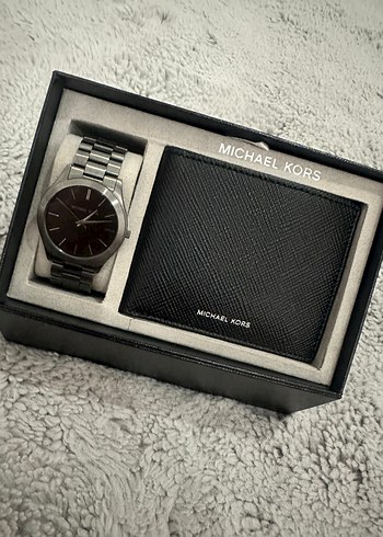 Michael Kors Erkek Saat ve Cüzdan Seti