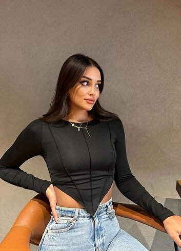 Zara Siyah V Kesim Body