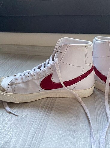 42 Beden Nike Blazer Ayakkabi