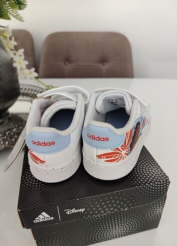 24 Beden Adidas disney moana spor ayakkabı