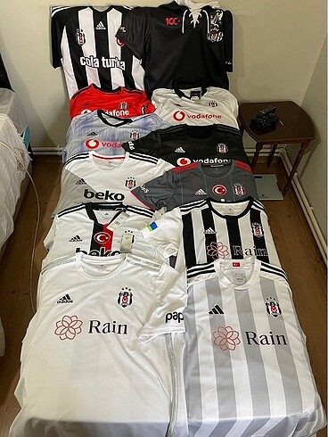 12 Adet Beşiktaş forması
