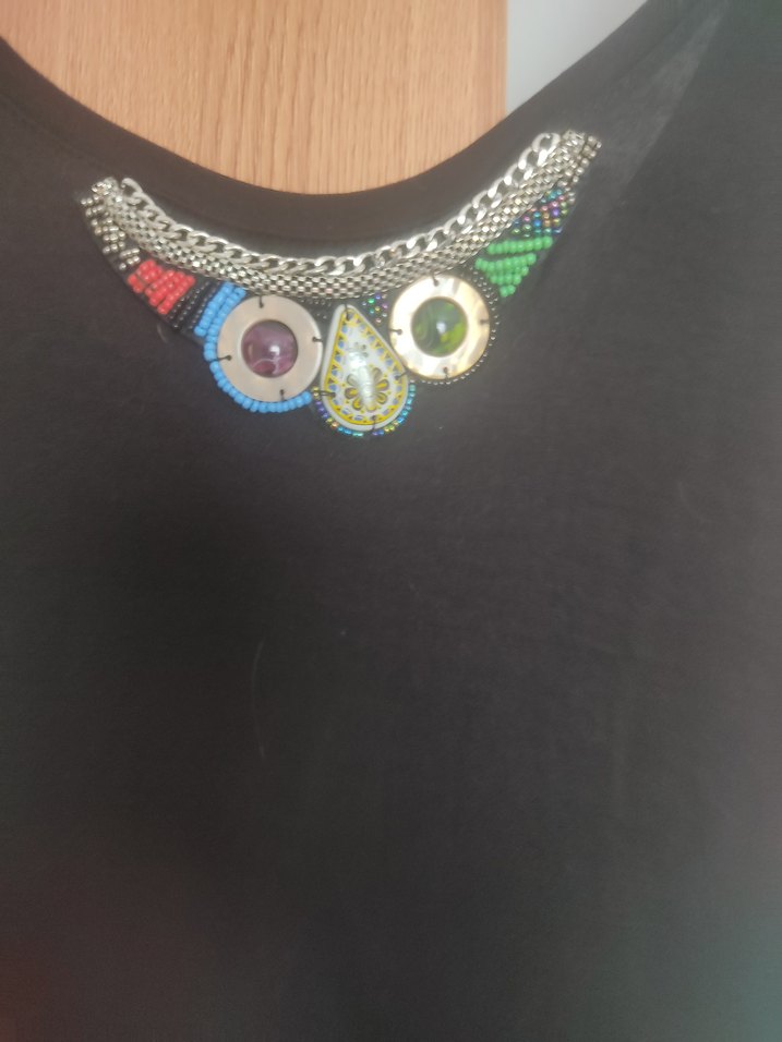 Boncuk Detaylı Siyah Uzun Elbise - Görsel 2