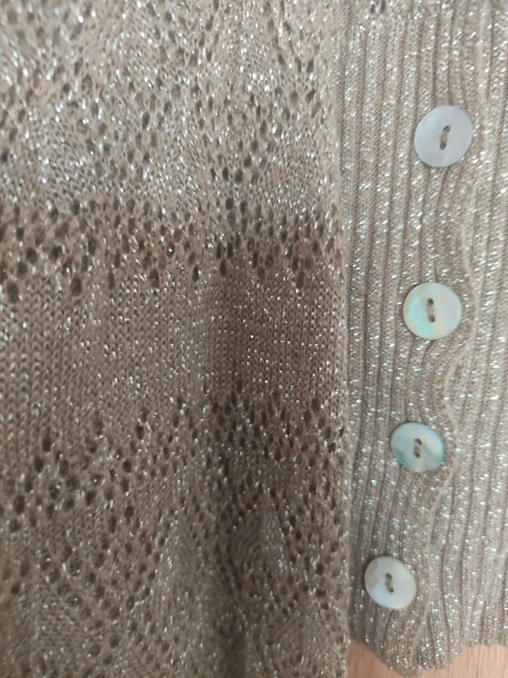 Bej V Yaka Örgü Hırka - Görsel 2