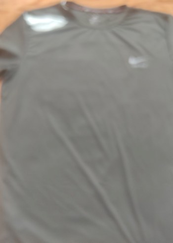 Nike  yeşil Erkek  kısa kollu Atletik Tişört - Görsel 3