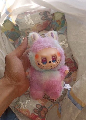 Diğer Labubu kutulu oyuncaklar