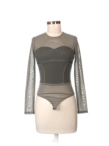 Zara Bluz %70 İndirimli.