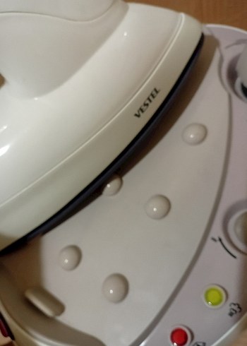 Vestel press 2000 Beyaz Buharlı Ütü - Görsel 3