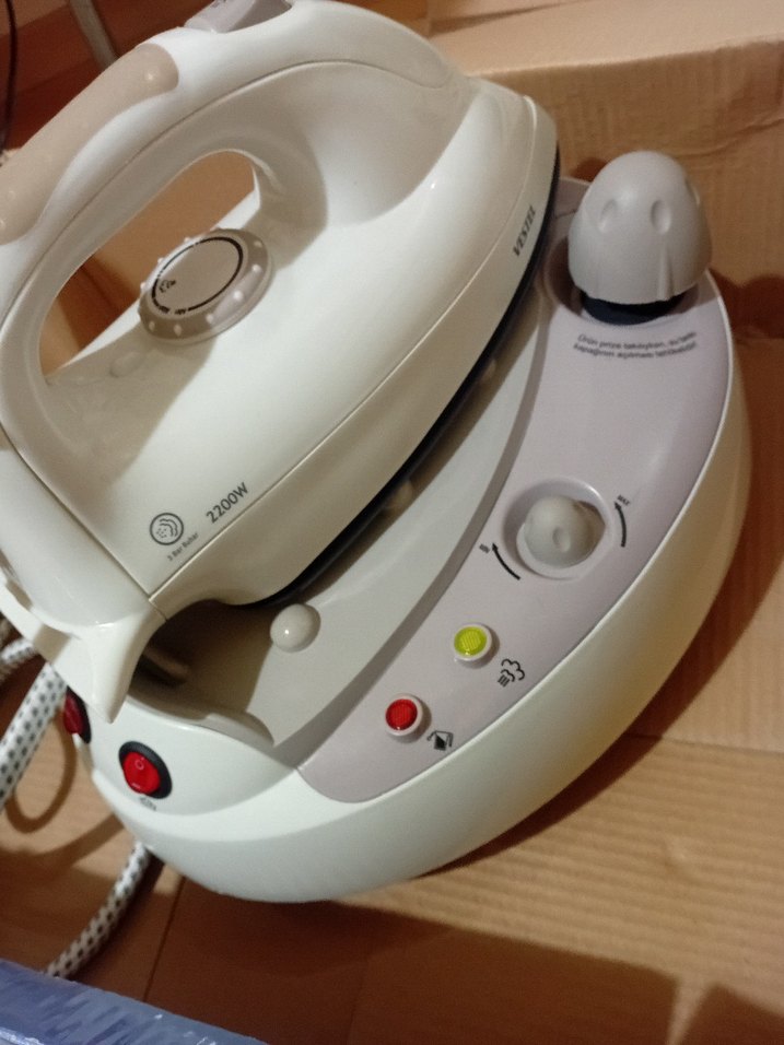 Vestel press 2000 Beyaz Buharlı Ütü - Görsel 2