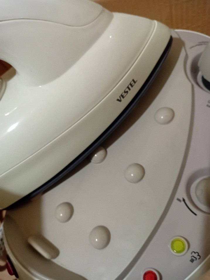 Vestel press 2000 Beyaz Buharlı Ütü - Görsel 4