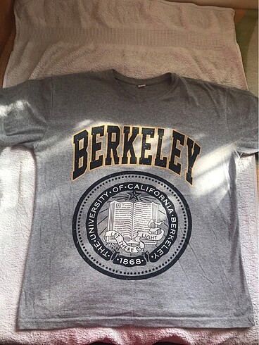 Berkeley oversize tişört