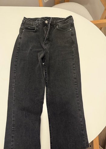 Siyah Yırtmaçlı Midi Kot Pantolon - Görsel 4