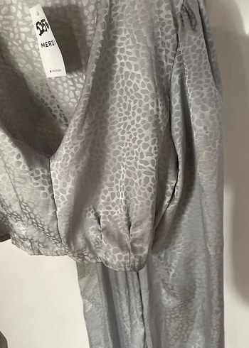 Gri Yılan Desenli takım - Görsel 4