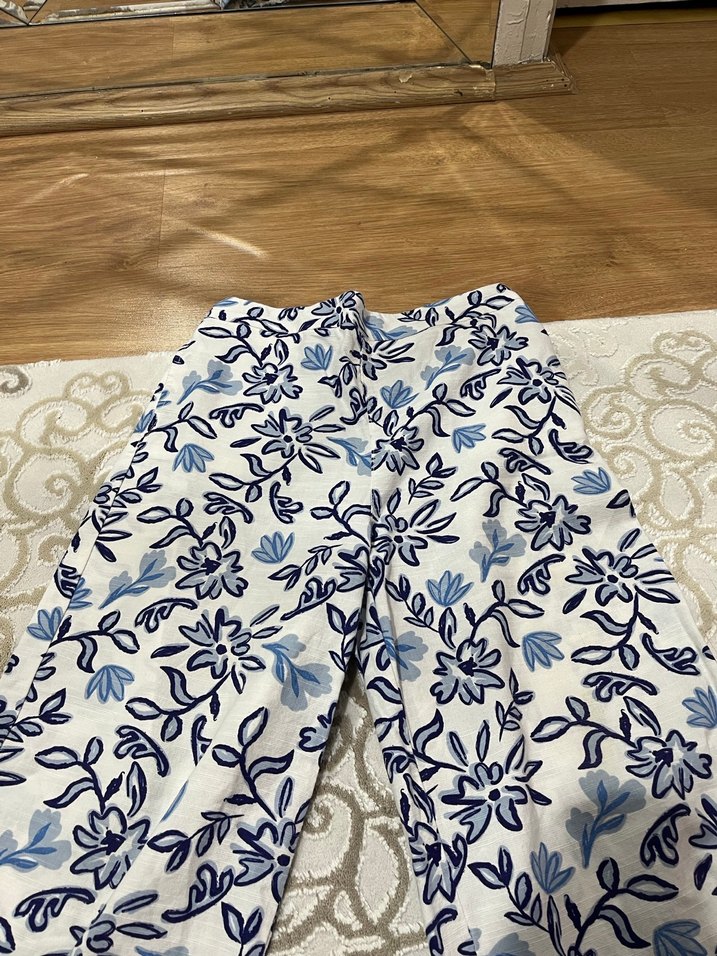 Mavi Nakışlı kız çocuk keten pantolon - Görsel 3