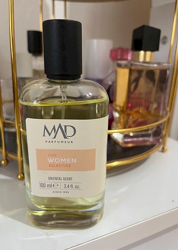 MAD Parfumeur Kadın Parfümü 100 ml y102