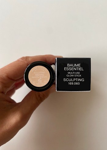 Chanel Chanel Aydınlatıcı Stick Sculpt Rengi.