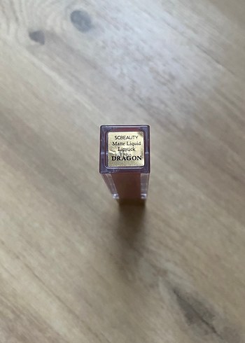 Diğer Bordo Parlak Ruj(selinciğerci)