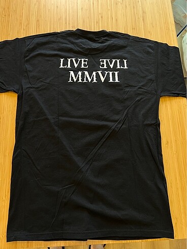 l Beden siyah Renk Venom - Live Tshirt