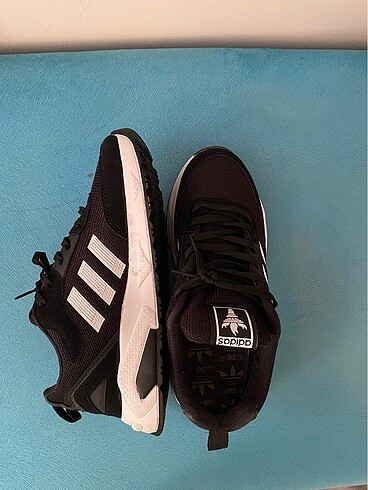 Adidas Sıfır ayakkabı