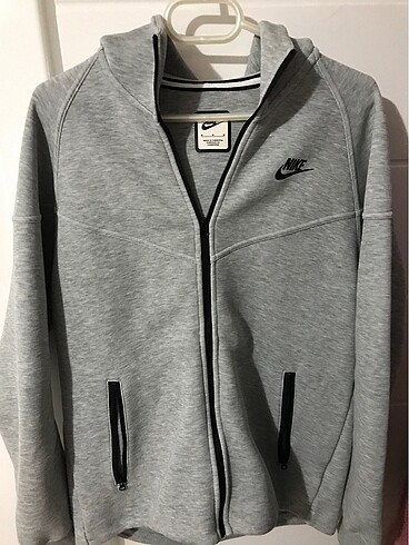m Beden Nike tech fleece