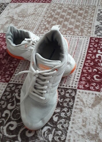 Runiques Spor ayakkabı 