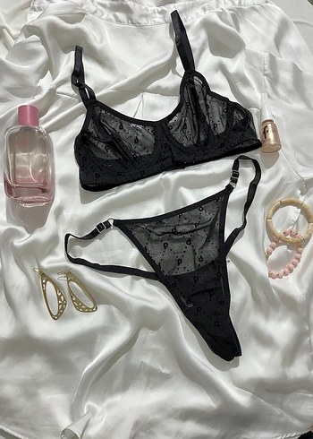 Siyah Minimalist Gotik Mini Sütyen Takımı
