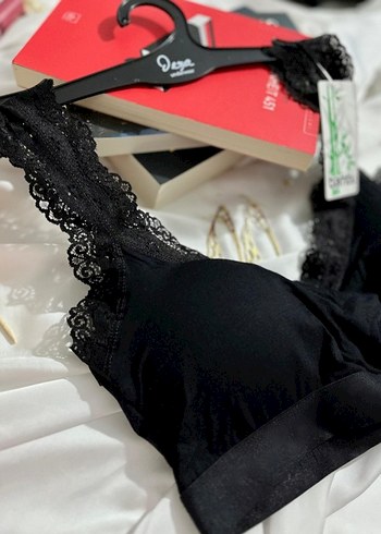 Siyah Dantelli bambu Bralet