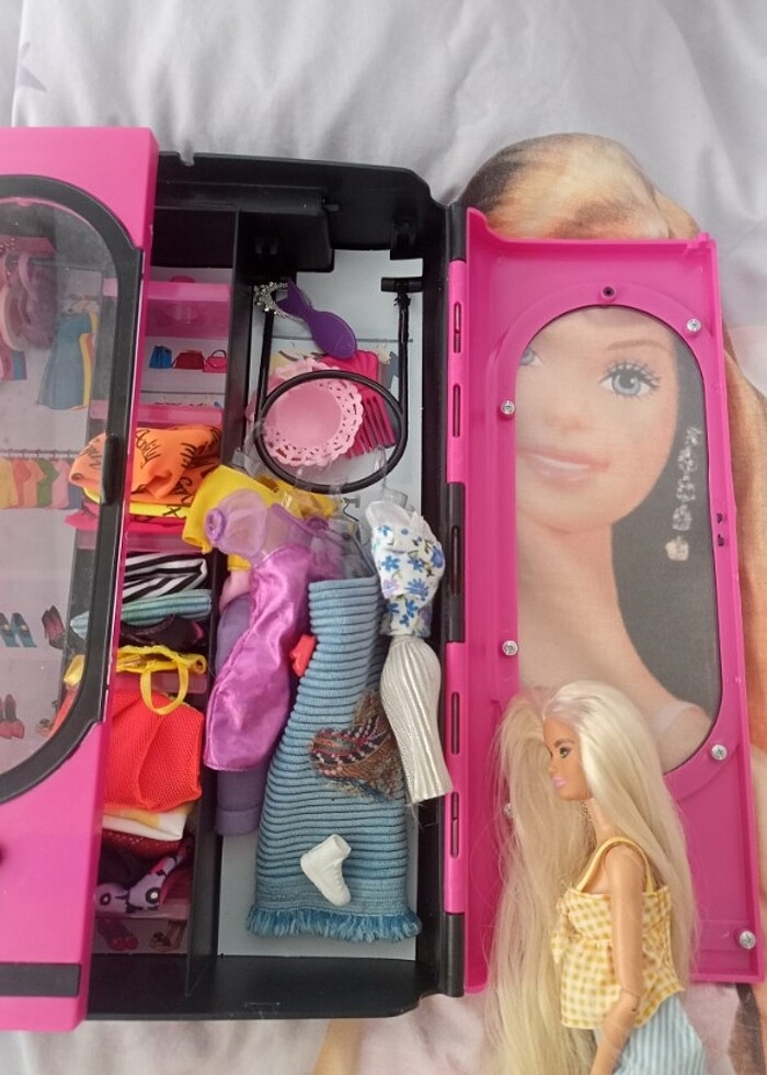 Barbie dolabı  - Görsel 2