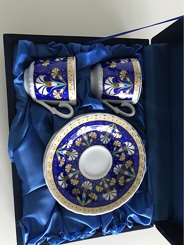 Güral porselen fincan takımı