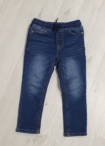 Next çocuk jean kot 104 cm