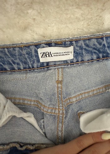 Zara Kadın Normal Kesim Denim Jean