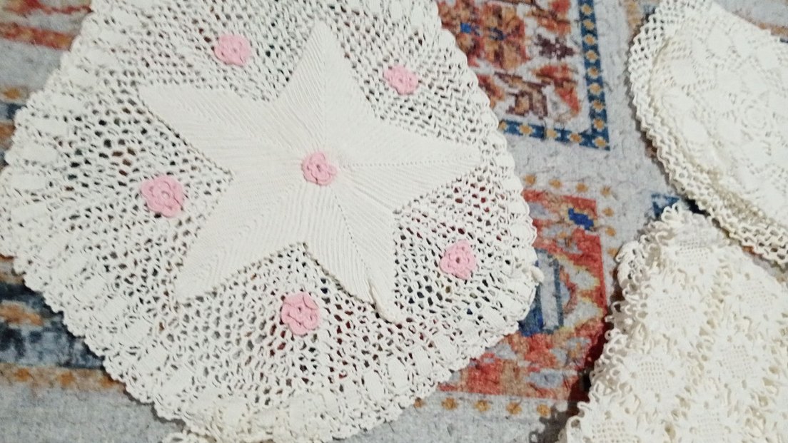 El Yapımı Beyaz Bohem Dantel Örtü - Görsel 2