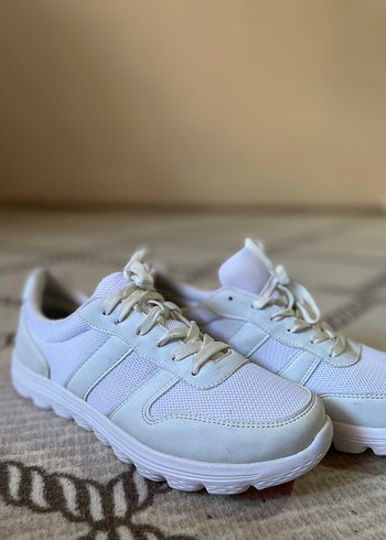 38 Beden Beyaz Kadın Spor Ayakkabı Stiletto Topuklu