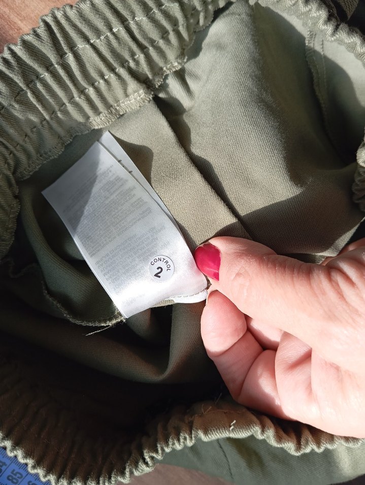 Kadın Bej Keten Bol Kesim Kemerli Pantolon - Görsel 4