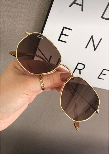 rayban kahverengi köşeli güneş gözlüğü