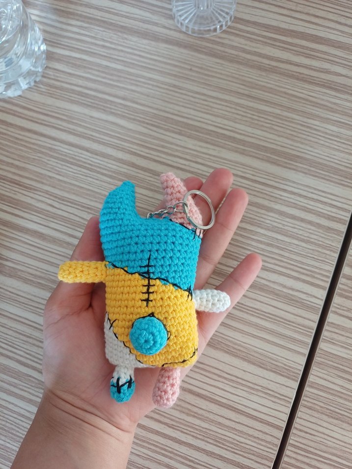 Renkli El Örgüsü Peluş Anahtarlık - Görsel 2