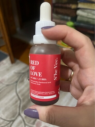 She vec marka aha bha serum