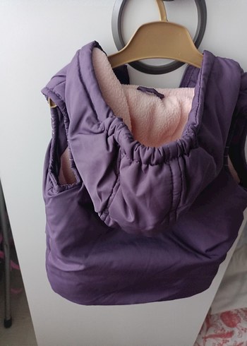 Mor Nakışlı Kolsuz Kız Çocuk Yeleği - Görsel 2