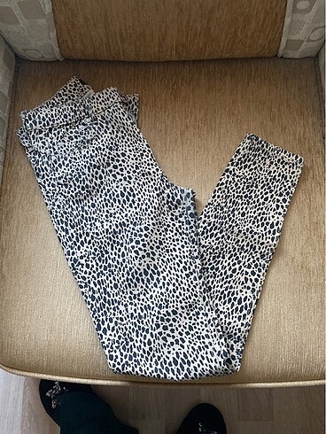 Bershka Leopar pantolon