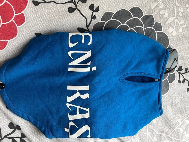 Kedi kazağı