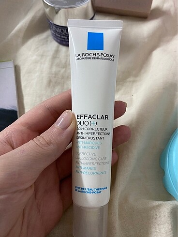 la roche posay sivilce kremi