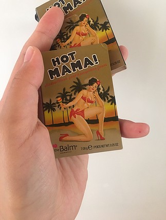 universal Beden the balm hot mama
