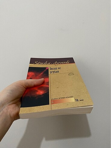 Samiha Ayverdi İnsan ve Şeytan